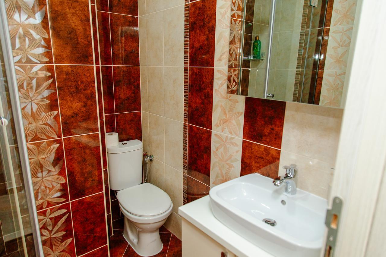Apartmani Mozaici Risan Exterior photo