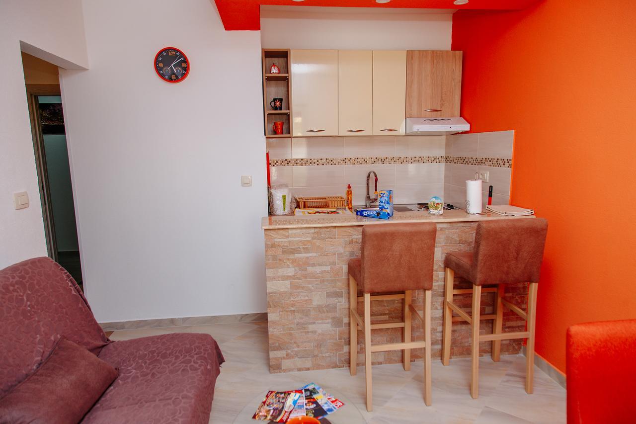 Apartmani Mozaici Risan Exterior photo